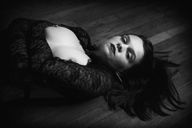 
                  
                    
                     NIKON CORPORATION 
                     NIKON Z f 
                  
                  