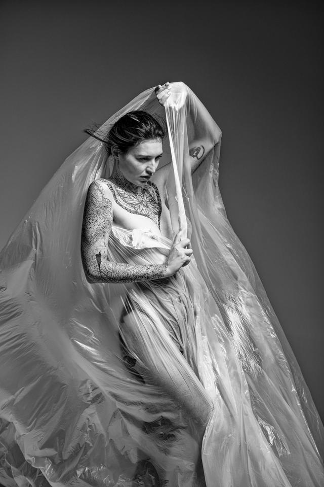 
                  
                    
                     NIKON CORPORATION 
                     NIKON Z f 
                  
                  