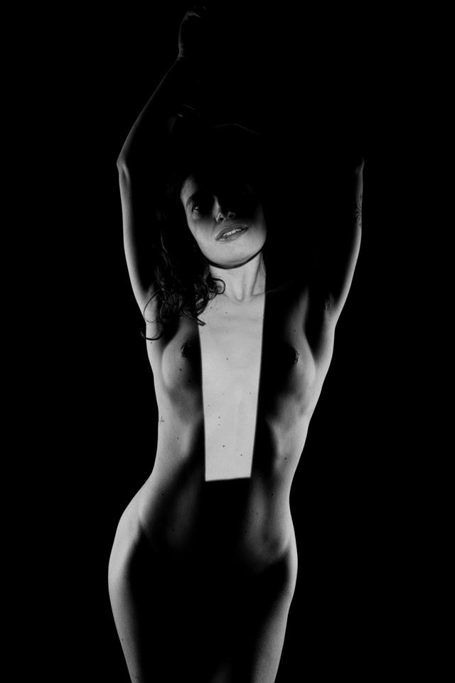 
                  
                    
                     NIKON CORPORATION 
                     NIKON Z f 
                  
                  