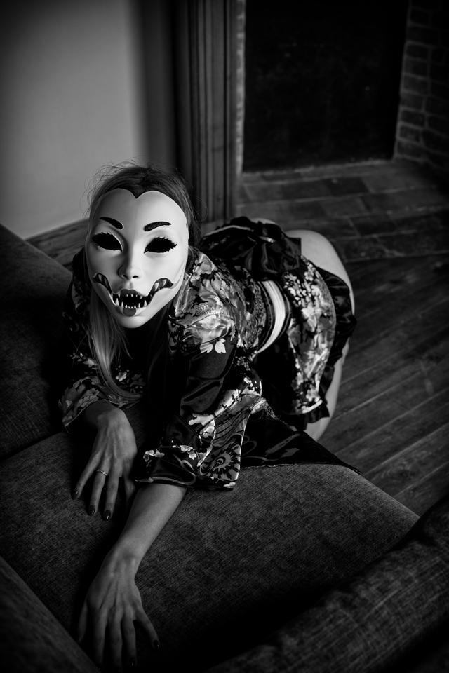 
                  
                    
                     NIKON CORPORATION 
                     NIKON Z f 
                  
                  