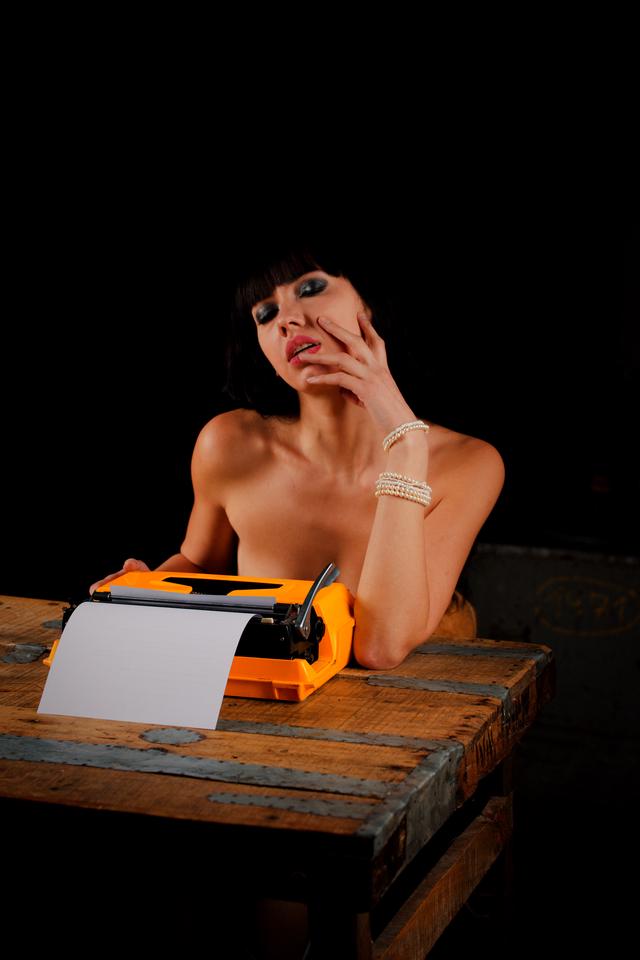 
                  
                    
                     NIKON CORPORATION 
                     NIKON Z f 
                  
                  