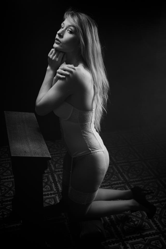 
                  
                    
                     FUJIFILM 
                     X-T5 
                  
                  