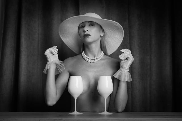 
                  
                    
                     NIKON CORPORATION 
                     NIKON Z f 
                  
                  