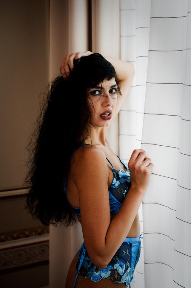 
                  
                    
                     NIKON CORPORATION 
                     NIKON Z f 
                  
                  